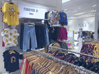 Forever 21 bankruptcy reflects teens' new shopping behavior | WPRI.com